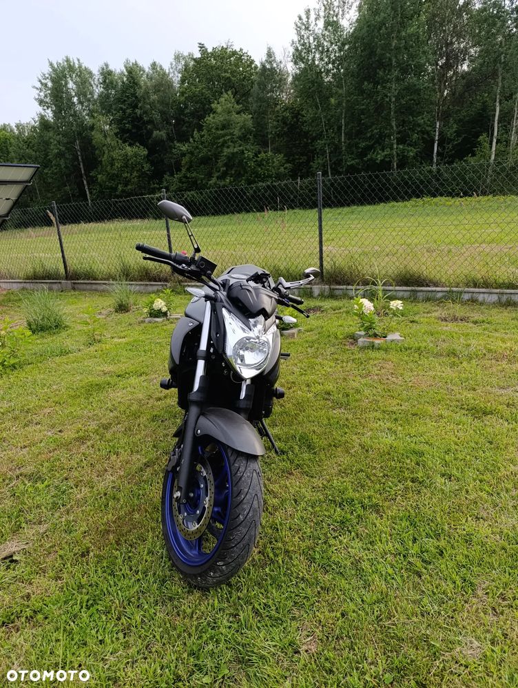 Yamaha XJ - 1