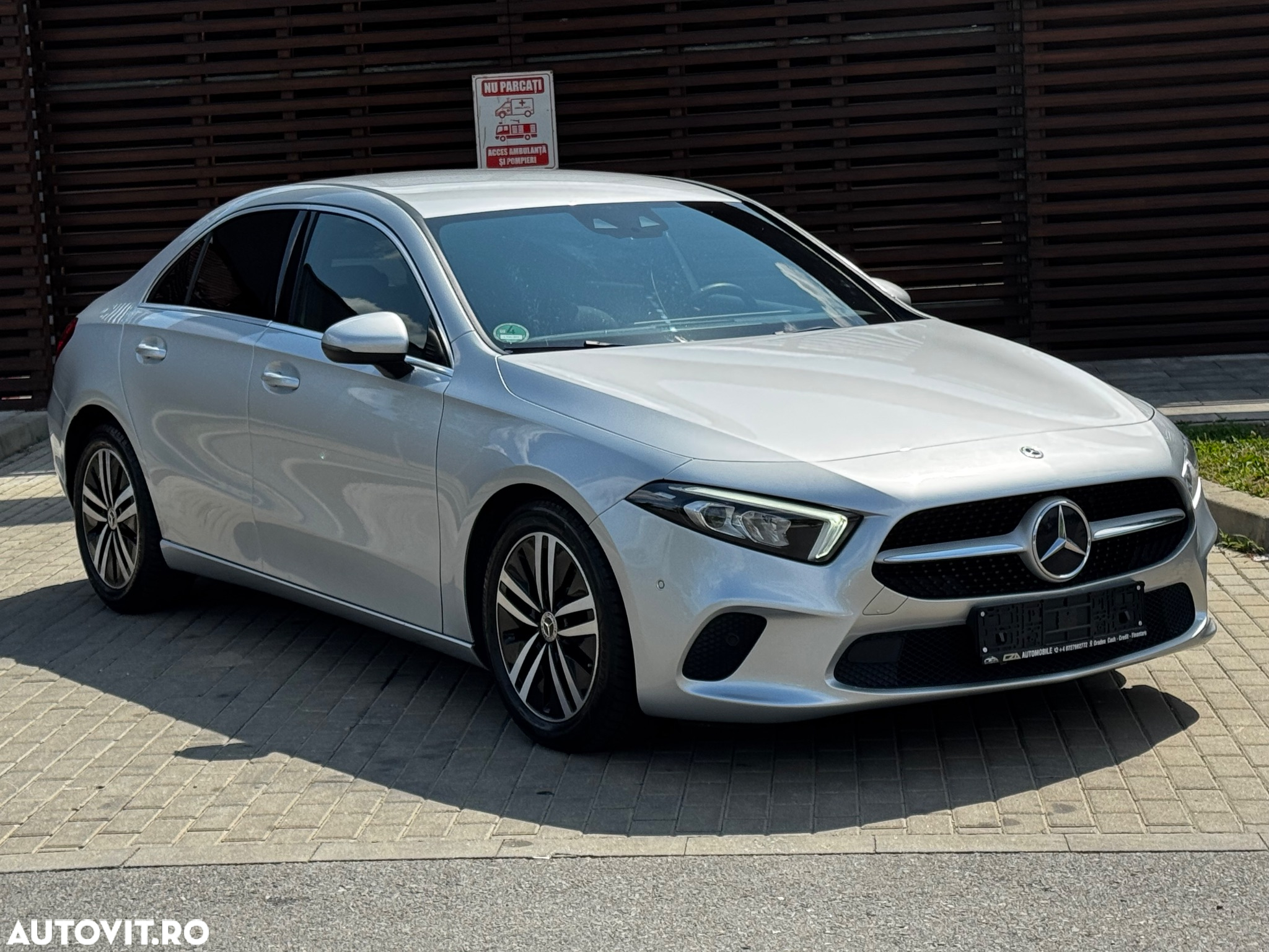 Mercedes-Benz A 180 d 7G-DCT Edition 2020 - 12