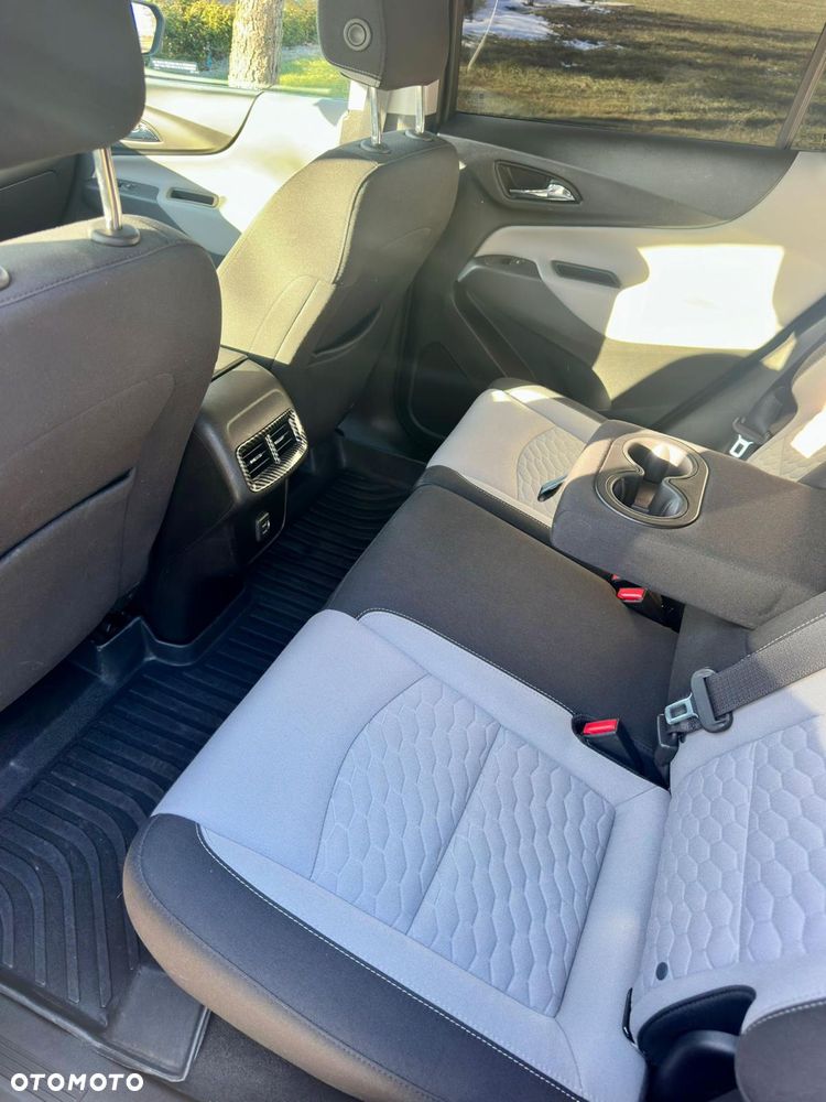 Chevrolet Equinox - 38