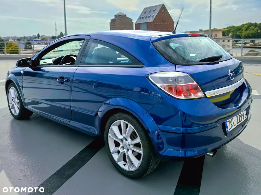 Opel Astra 1.6 T Sport - 6