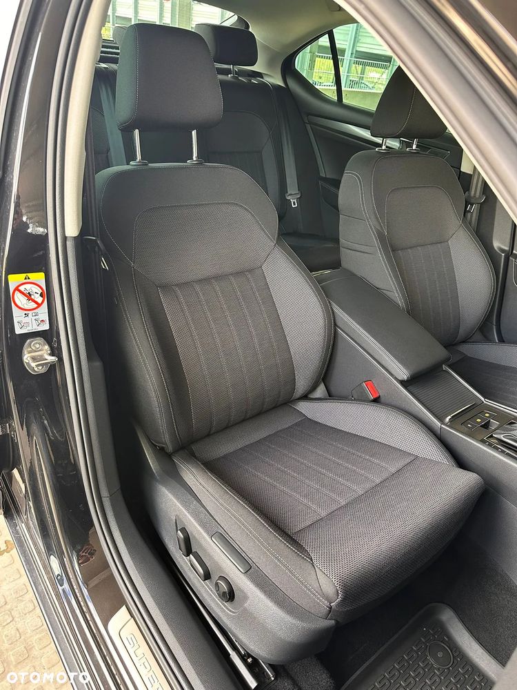 Skoda Superb 2.0 TSI Style DSG - 31