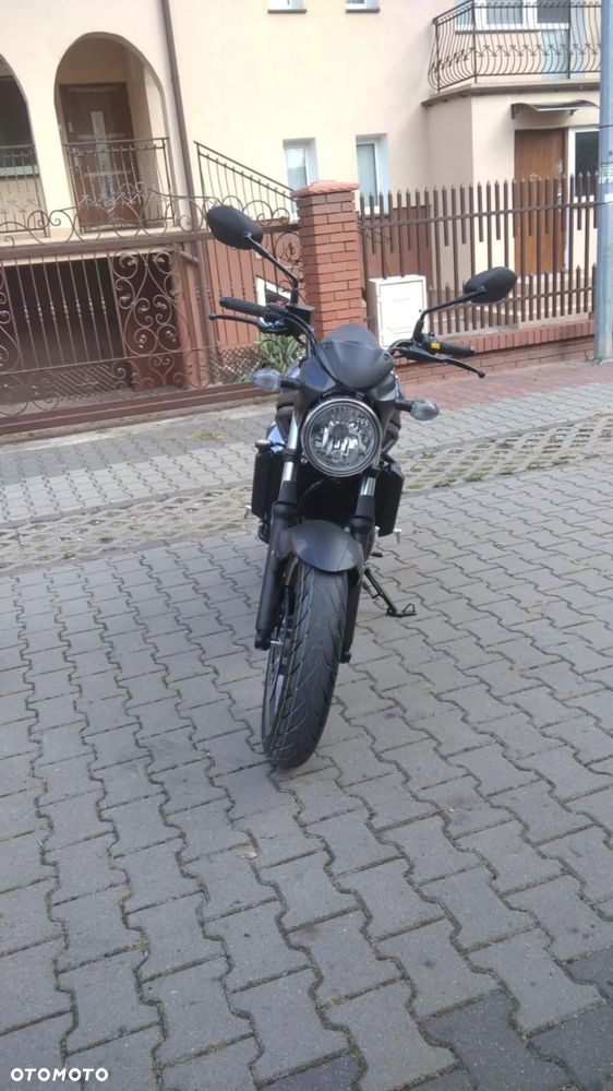 Suzuki SV - 4