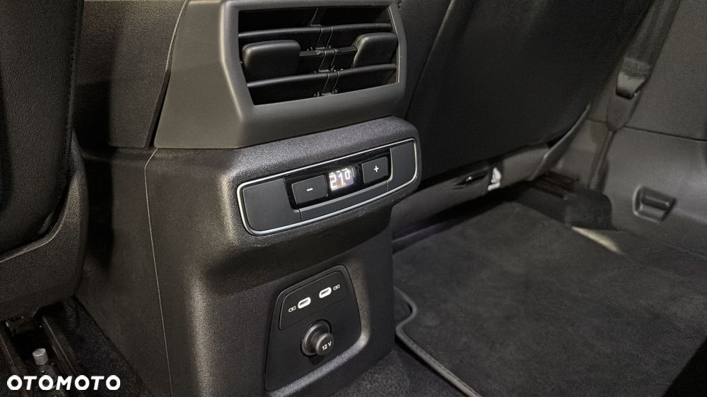Audi Q4 e-tron - 21