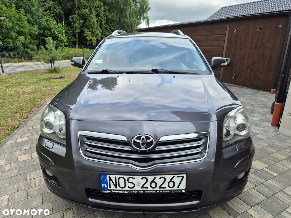 Toyota Avensis 2.2 D-CAT Sol plus NAVI - 17