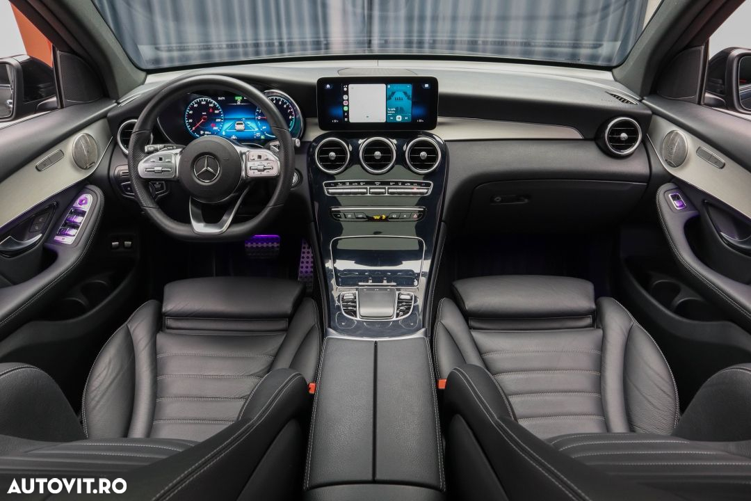 Mercedes-Benz GLC 300 e 4Matic 9G-TRONIC AMG Line Plus - 7