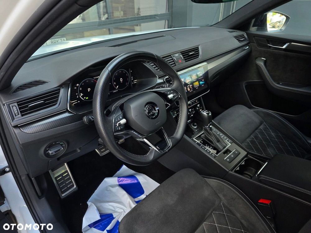 Skoda Superb 2.0 TDI SCR Sportline DSG - 15