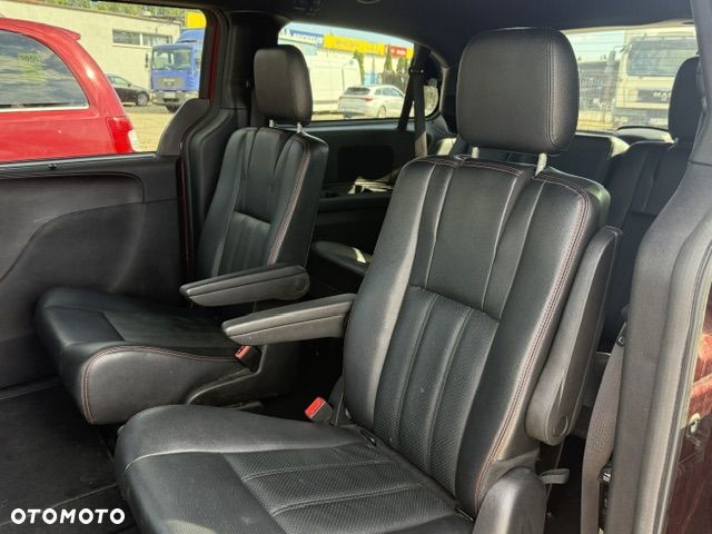 Dodge Grand Caravan 3.6 R/T - 14