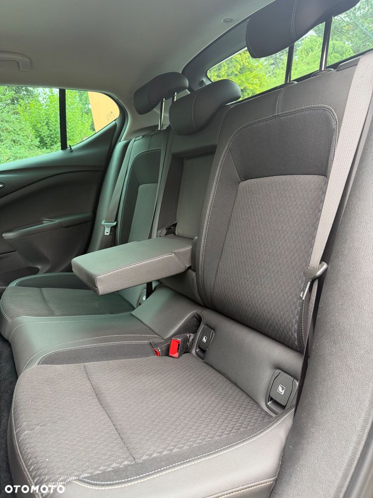 Opel Astra 1.4 Turbo Dynamic - 16