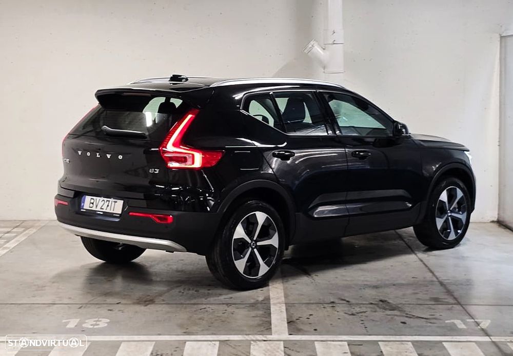 Volvo XC 40 2.0 B3 Essential - 13