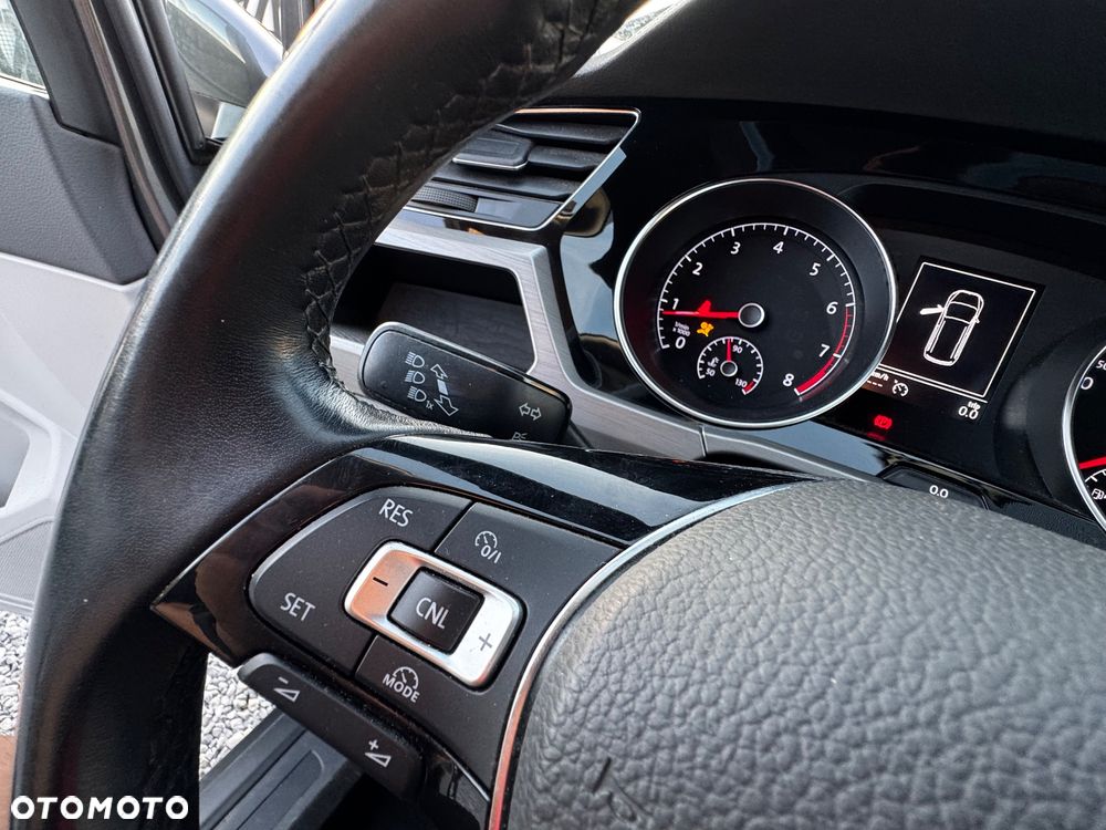 Volkswagen Touran 1.4 TSI (BlueMotion Technology) Highline - 26