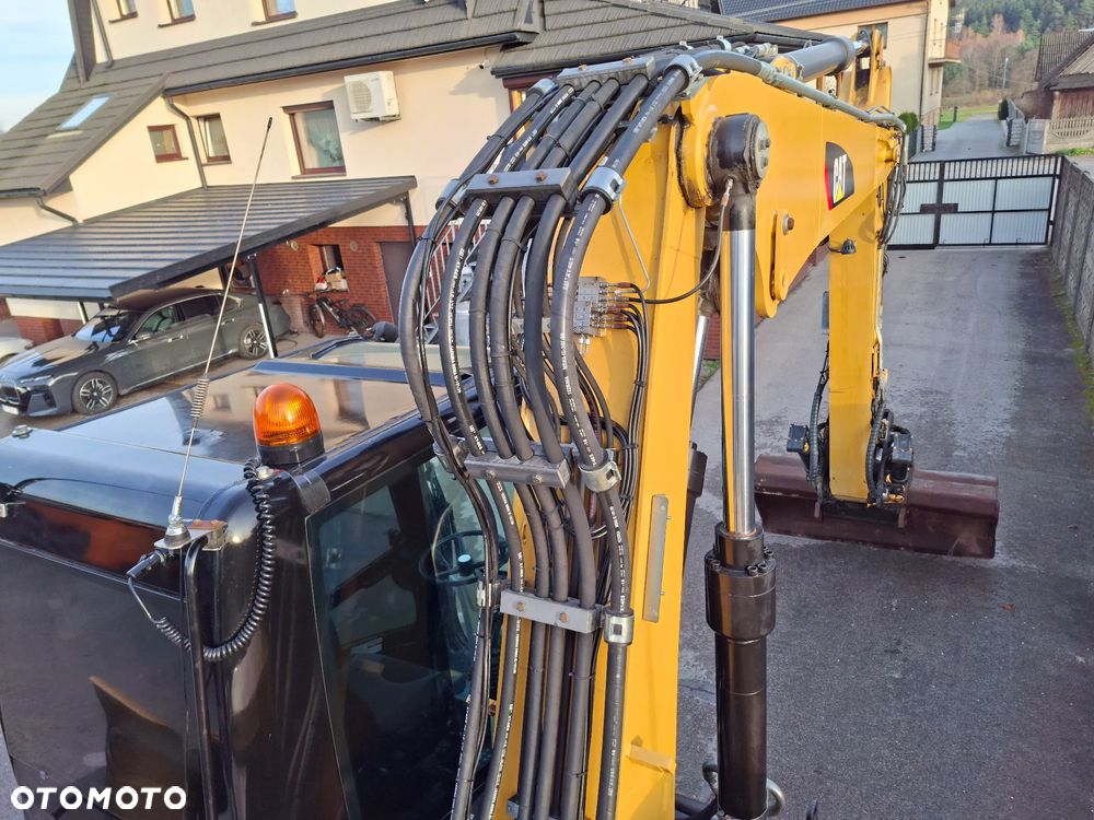 Caterpillar CAT M 313 D - 17