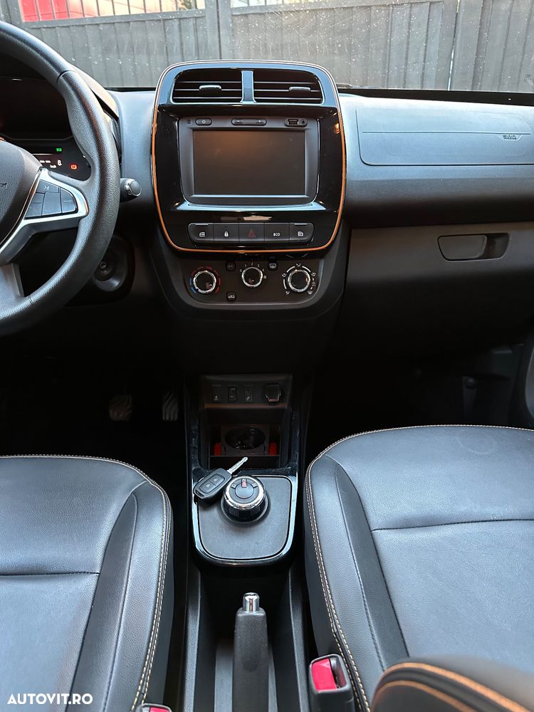 Dacia Spring Cargo Electric 45 (33kW) - 11