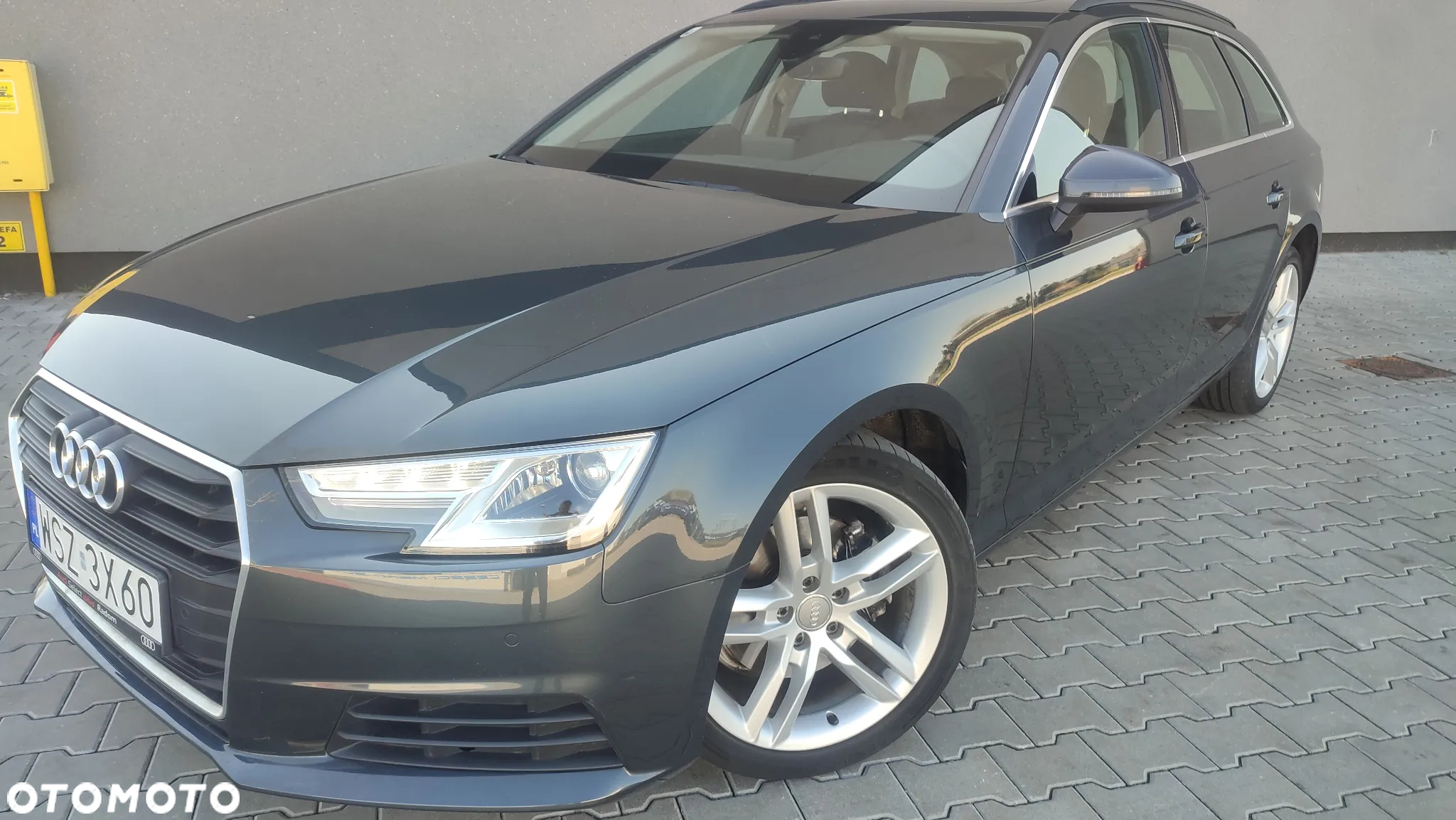Audi A4 2.0 TDI S tronic - 11