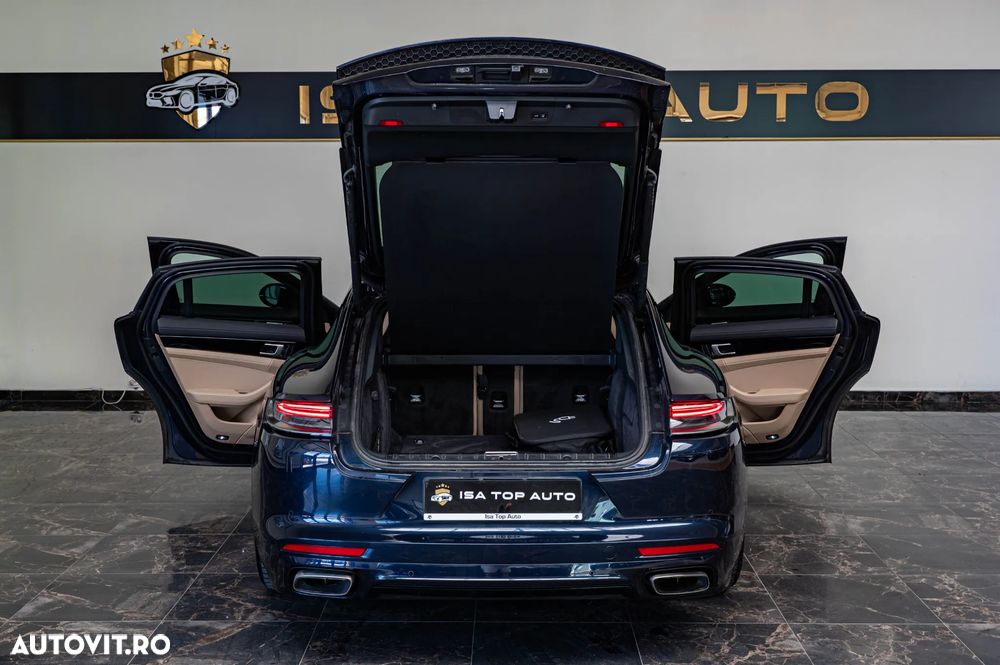 Porsche Panamera 4 E-Hybrid - 3
