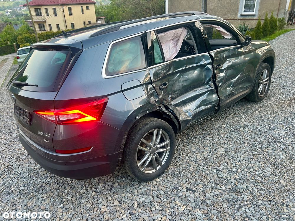 Skoda Kodiaq 2.0 TSI 4x4 DSG Clever - 2