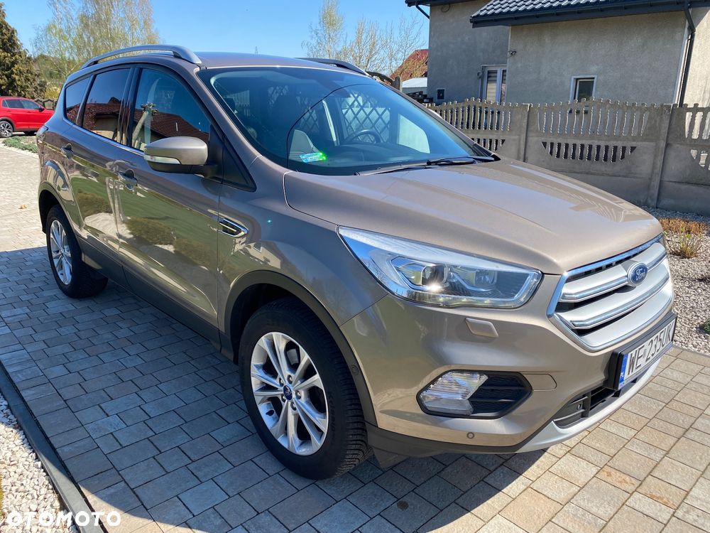 Ford Kuga 1.5 EcoBoost FWD Titanium ASS MMT6 - 3