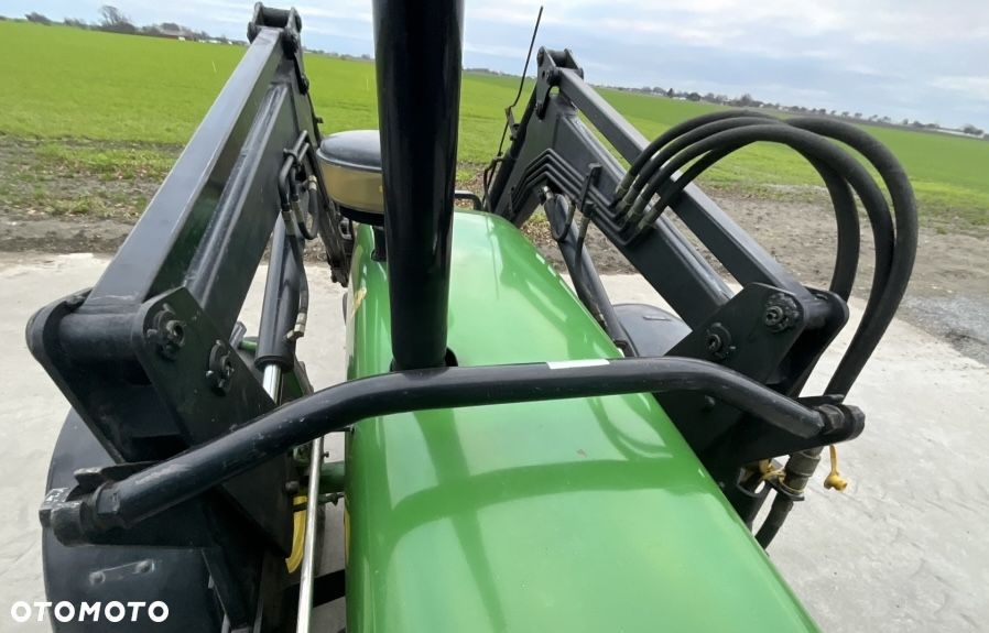 John Deere 2650 - 17