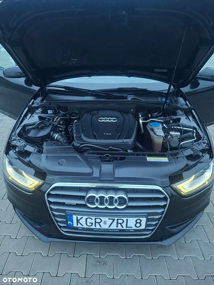 Audi A4 Avant 2.0 TDI DPF quattro S tronic S line Sportpaket - 30