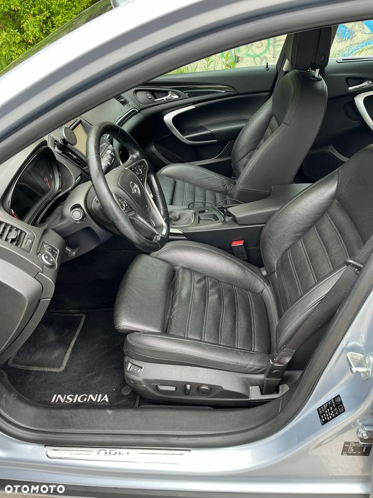 Opel Insignia 2.0 CDTI Cosmo S&S - 14