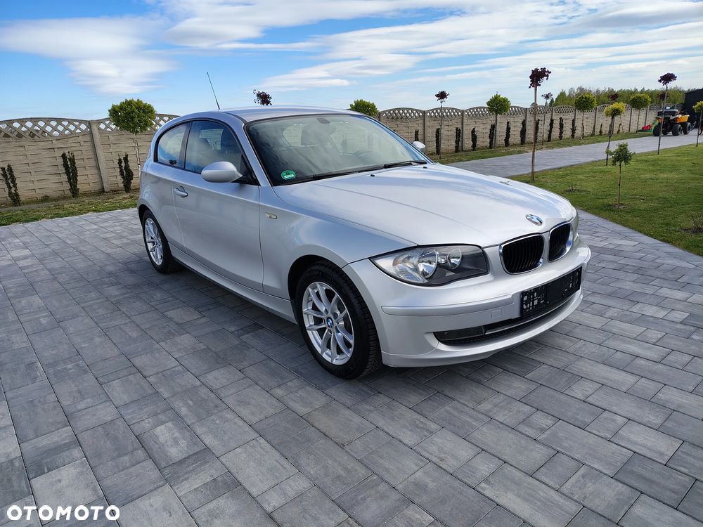 BMW Seria 1 116i Edition Sport - 9