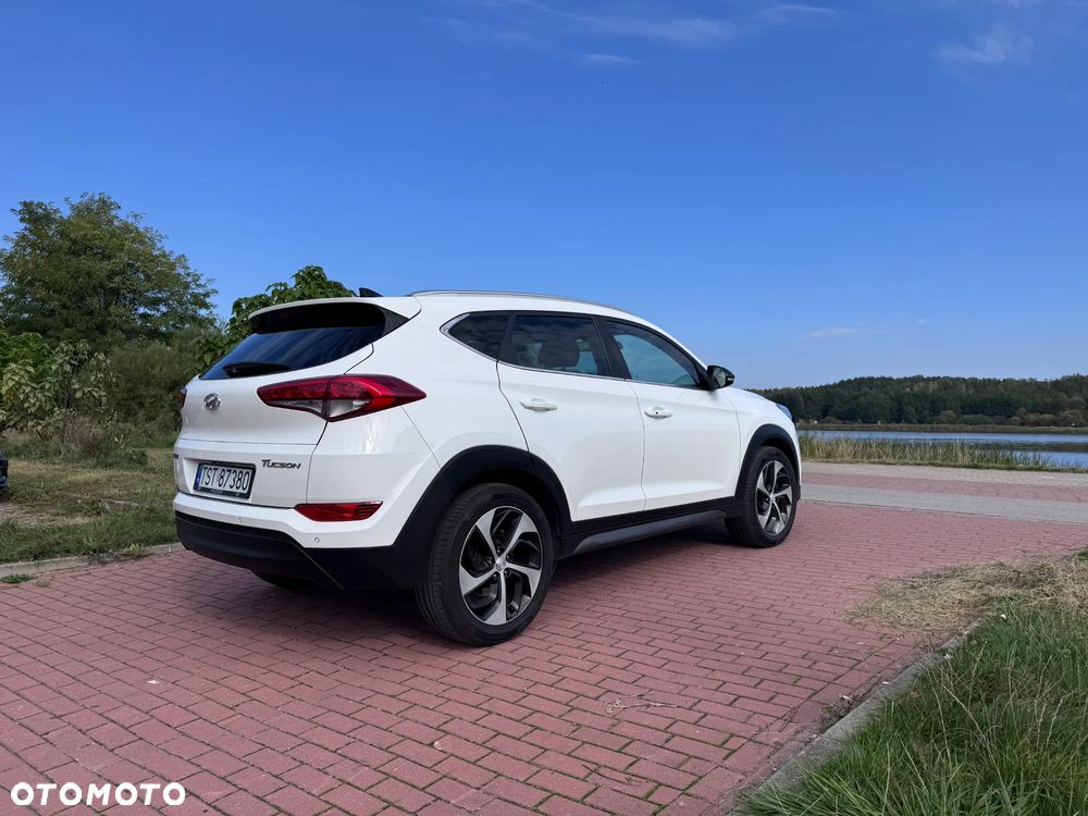 Hyundai Tucson - 8