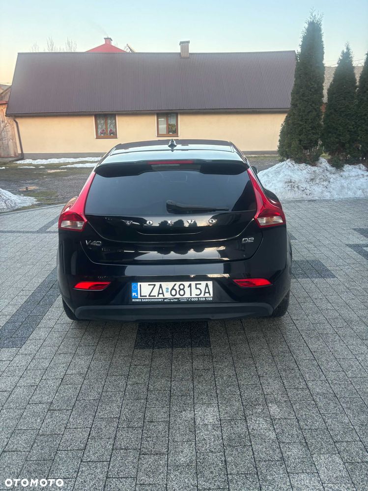 Volvo XC 40 - 4