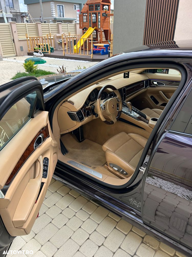 Porsche Panamera 3.0 PDK 4S - 8