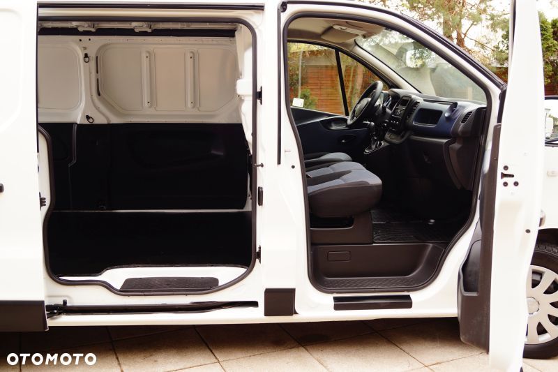 Opel Vivaro CDTI Long Salon Pl Bogata Opcja Serwis Faktura Vat  Super Stan - 18