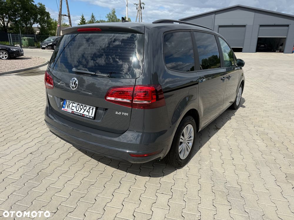 Volkswagen Sharan 2.0 TDI (BlueMotion Technology) Comfortline - 13