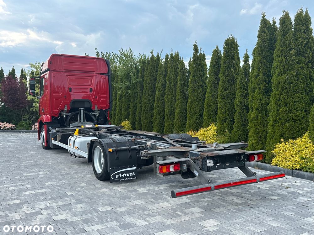 Mercedes-Benz / ACTROS / 1832 / MEGA / BDF / 159 000 tys.km. / - 27