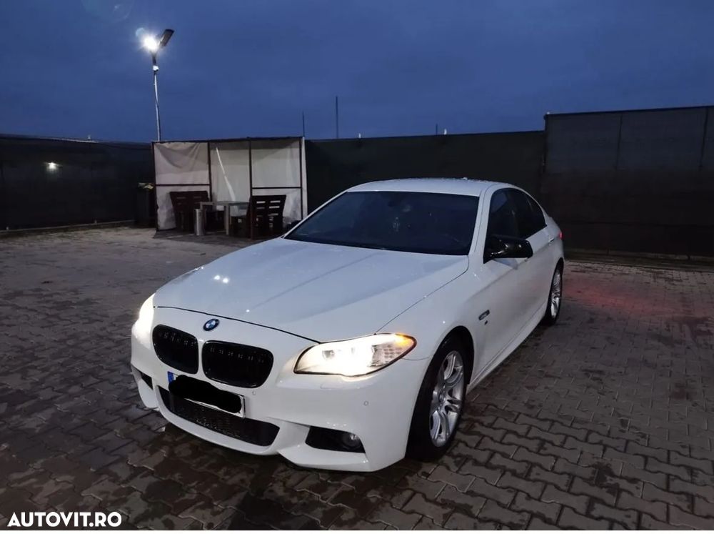 BMW Seria 5 525d Aut. Modern Line - 1