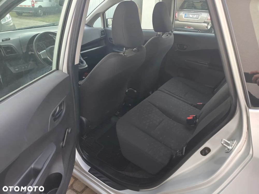 Subaru Trezia 1.3i Comfort Edition - 16