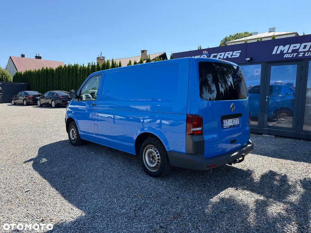 Volkswagen Transporter T5 - 4
