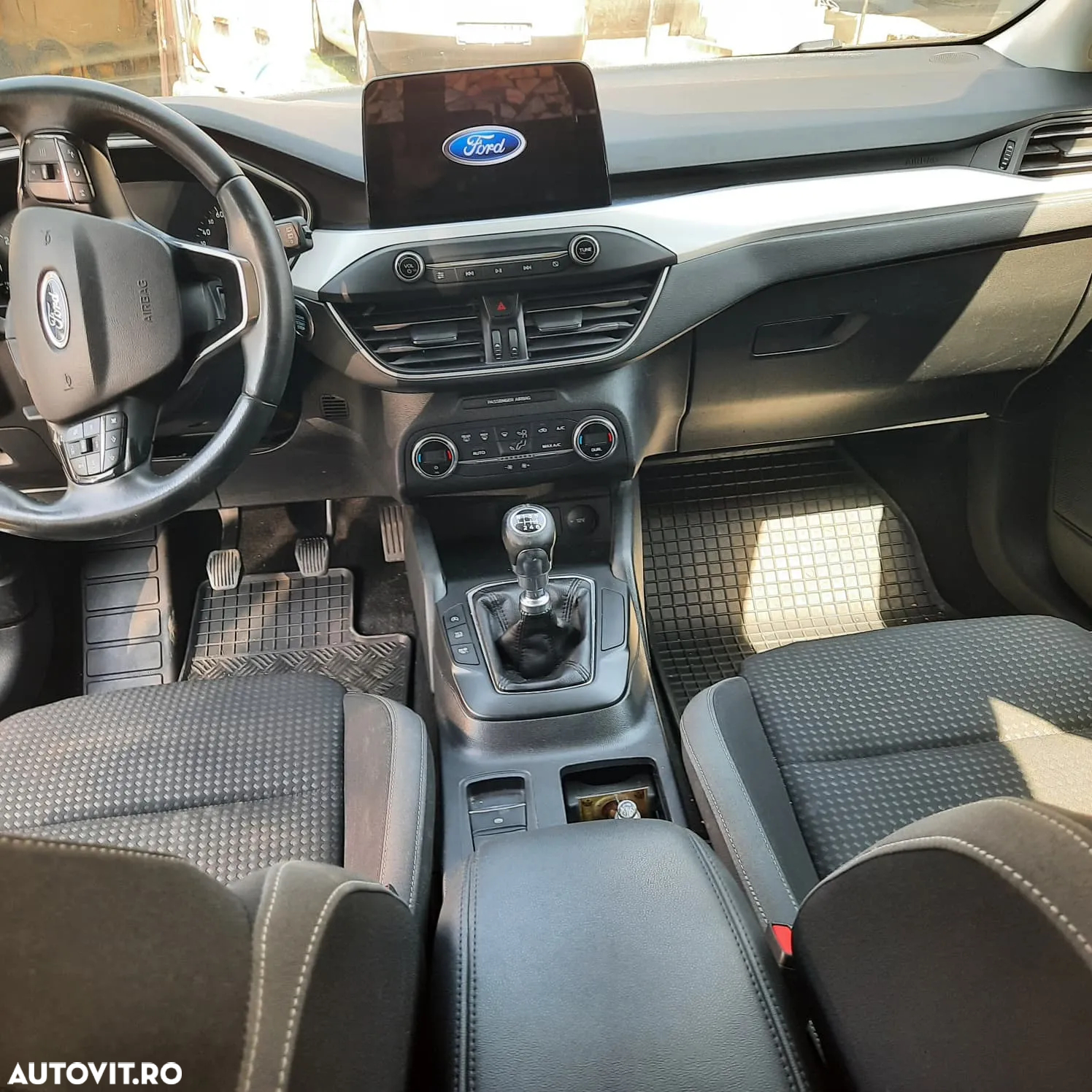 Ford Focus - 5