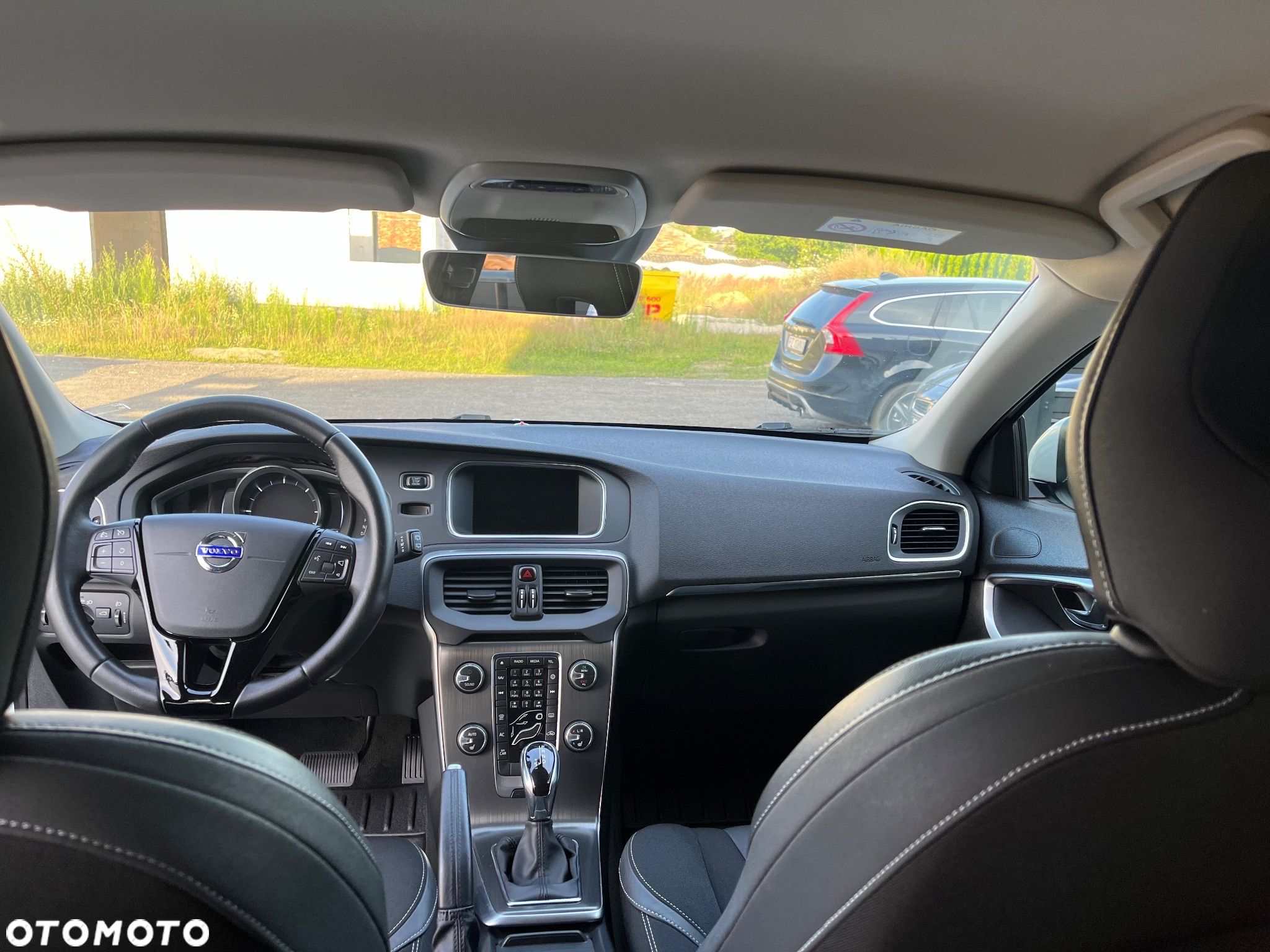 Volvo V40 D2 Drive-E Dynamic Edition - 32