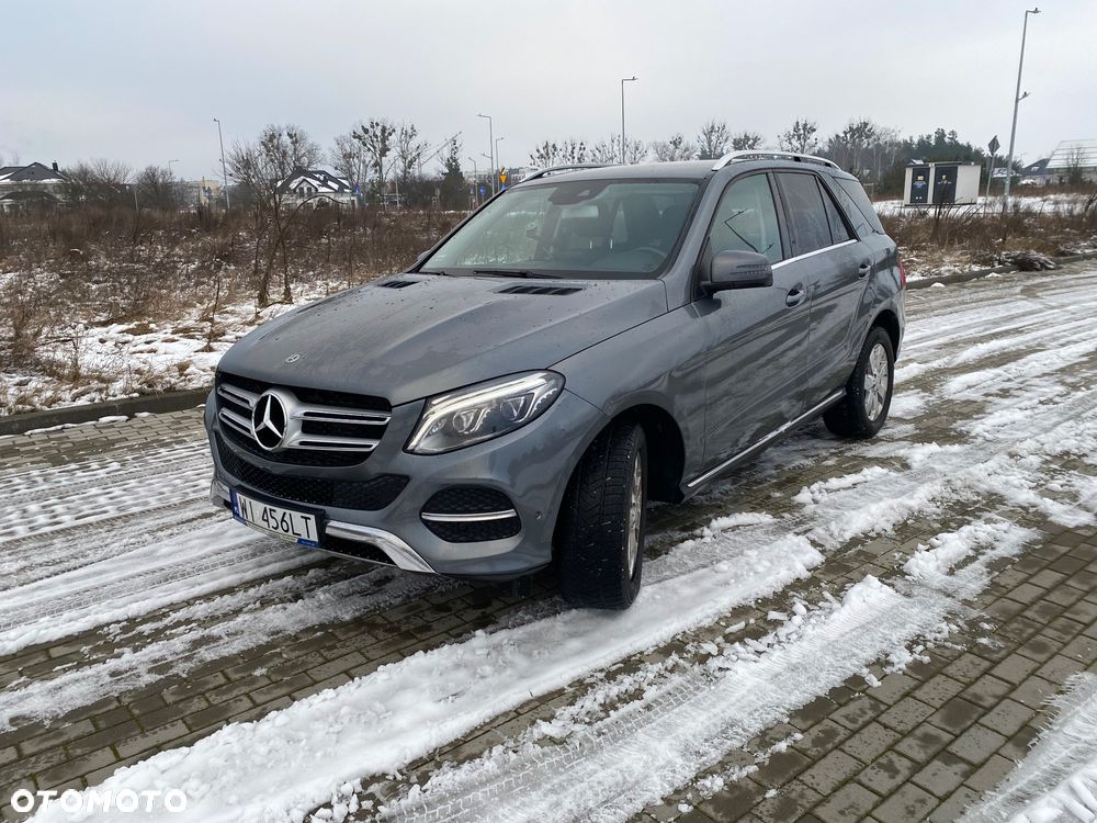 Mercedes-Benz GLE 250 d 4-Matic - 2