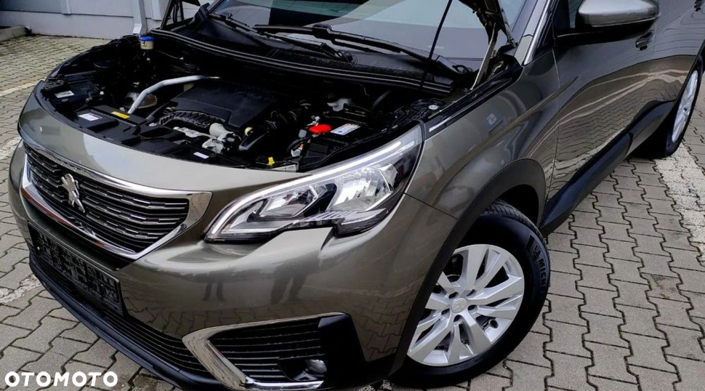 Peugeot 5008 - 36