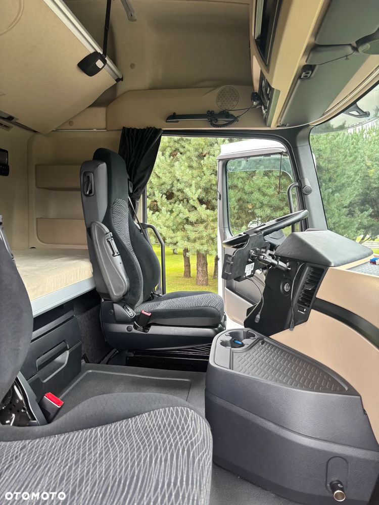 Mercedes-Benz Actros 1845 Standard - 32