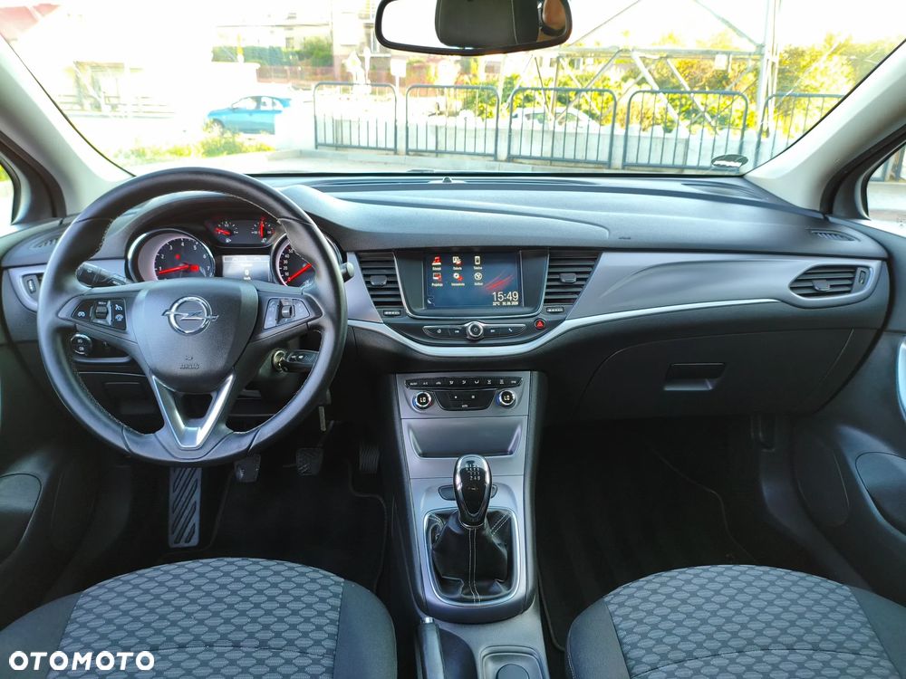Opel Astra - 14