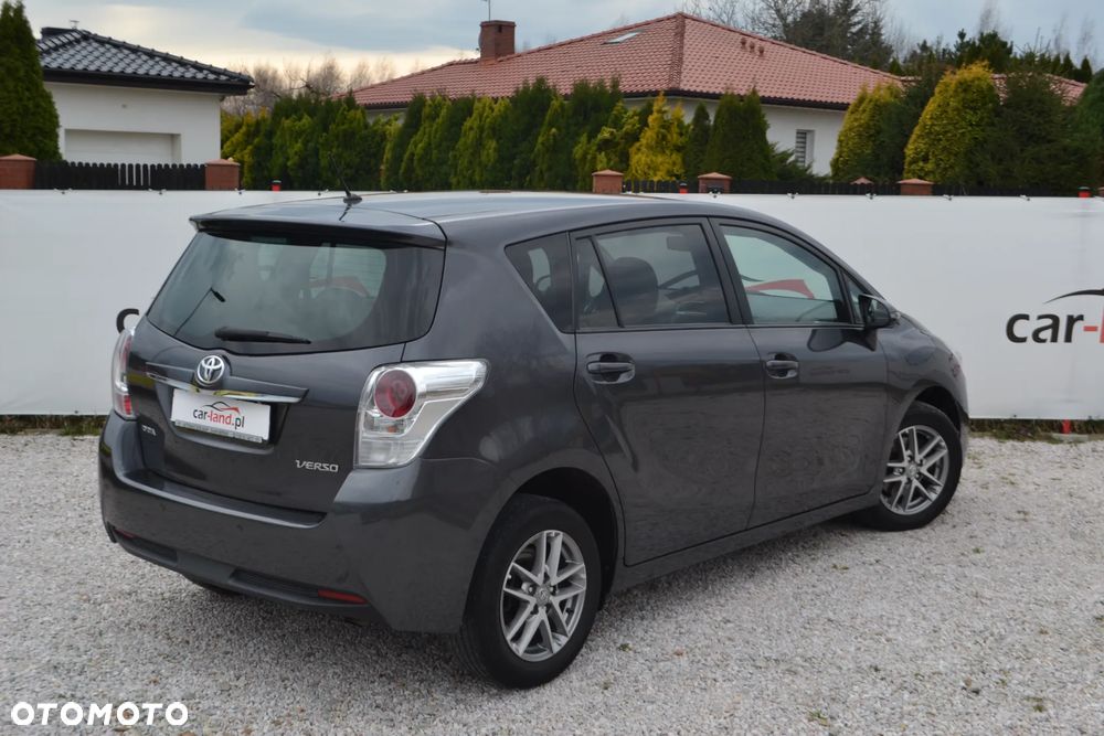Toyota Verso 1.6 D-4D Prestige - 15