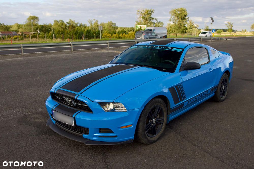 Ford Mustang 3.7 V6 - 3