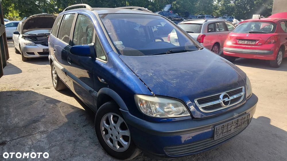 Na części: Opel Zafira-A Rok 2005 Pojemność 1796 Moc 92 Benzyna kod lakieru Z21B - 3