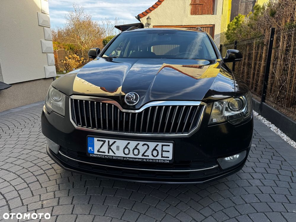 Skoda Superb 2.0 TDI Platinum Outdoor DSG - 3