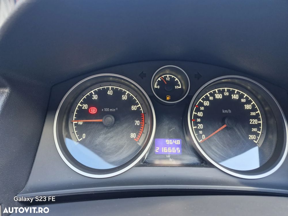 Opel Astra - 10