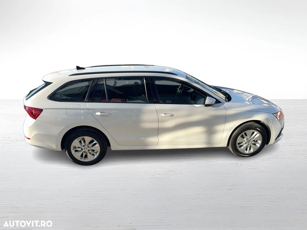 Skoda Octavia 2.0 TDI DSG Ambition - 6