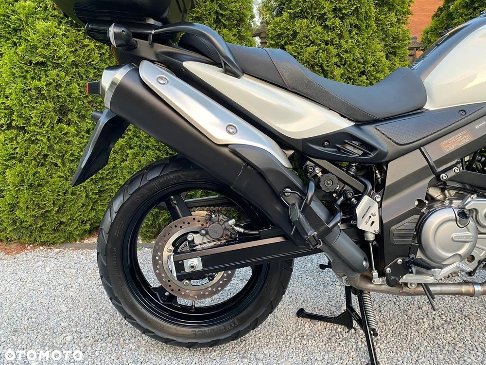 Suzuki V-STROM - 15