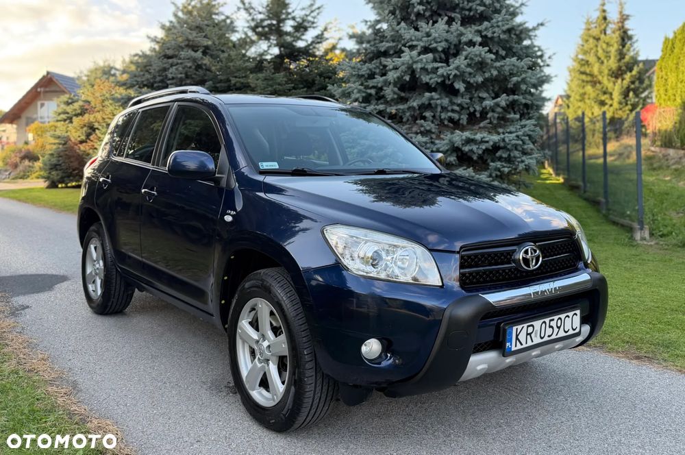 Toyota Rav4 2007 photo 4