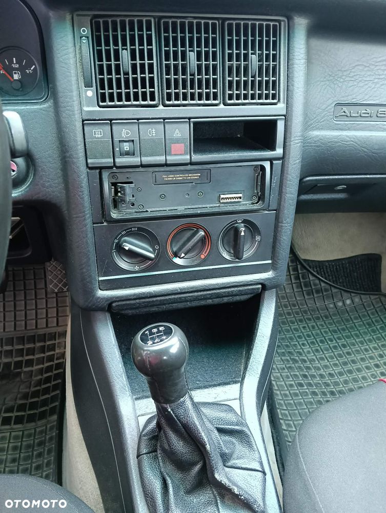 Audi 80 2.0 E - 10