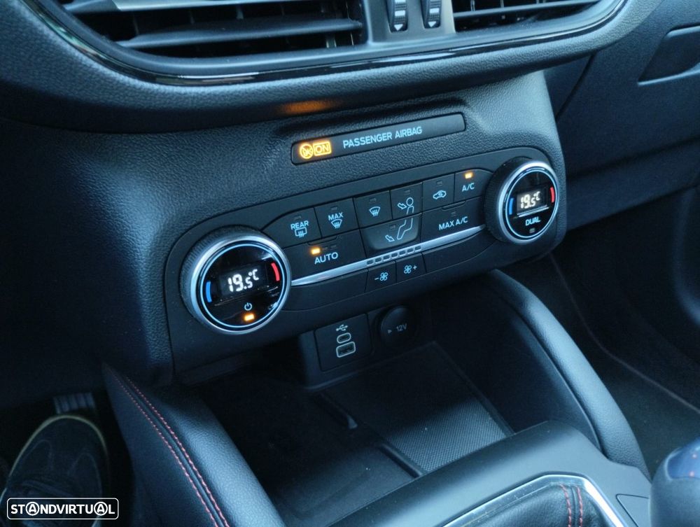 Ford Kuga 1.5 TDCi EcoBlue ST-Line - 17
