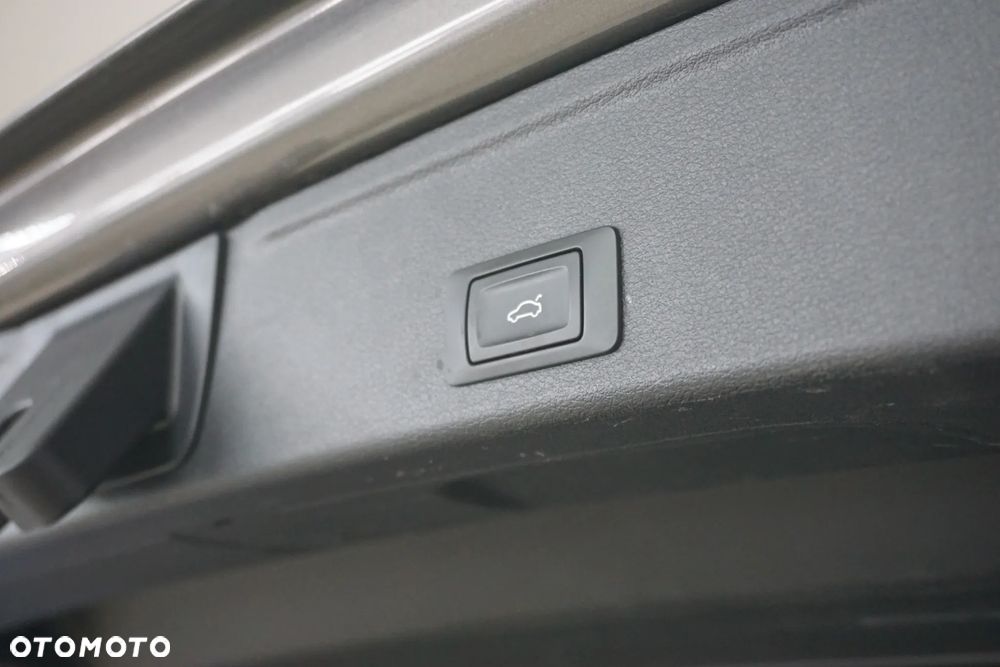 Audi A4 Avant 35 TDI S tronic - 17